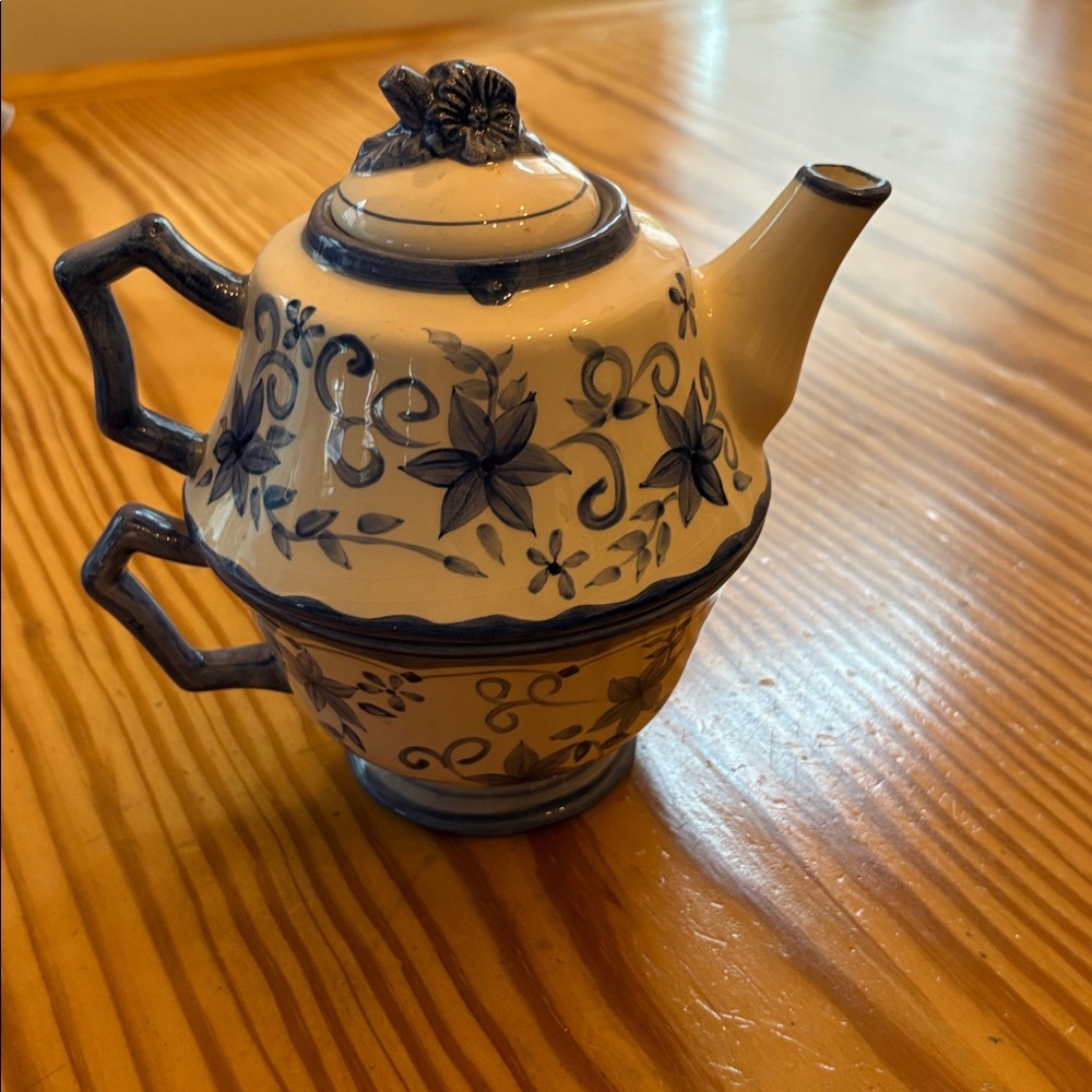 SONOMA Home Goods Tea For One Ceramic Tea Pot w Lid and Cup The Ashley Collect